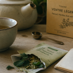 The pour ventre plat : tasse de tisane fenouil et menthe